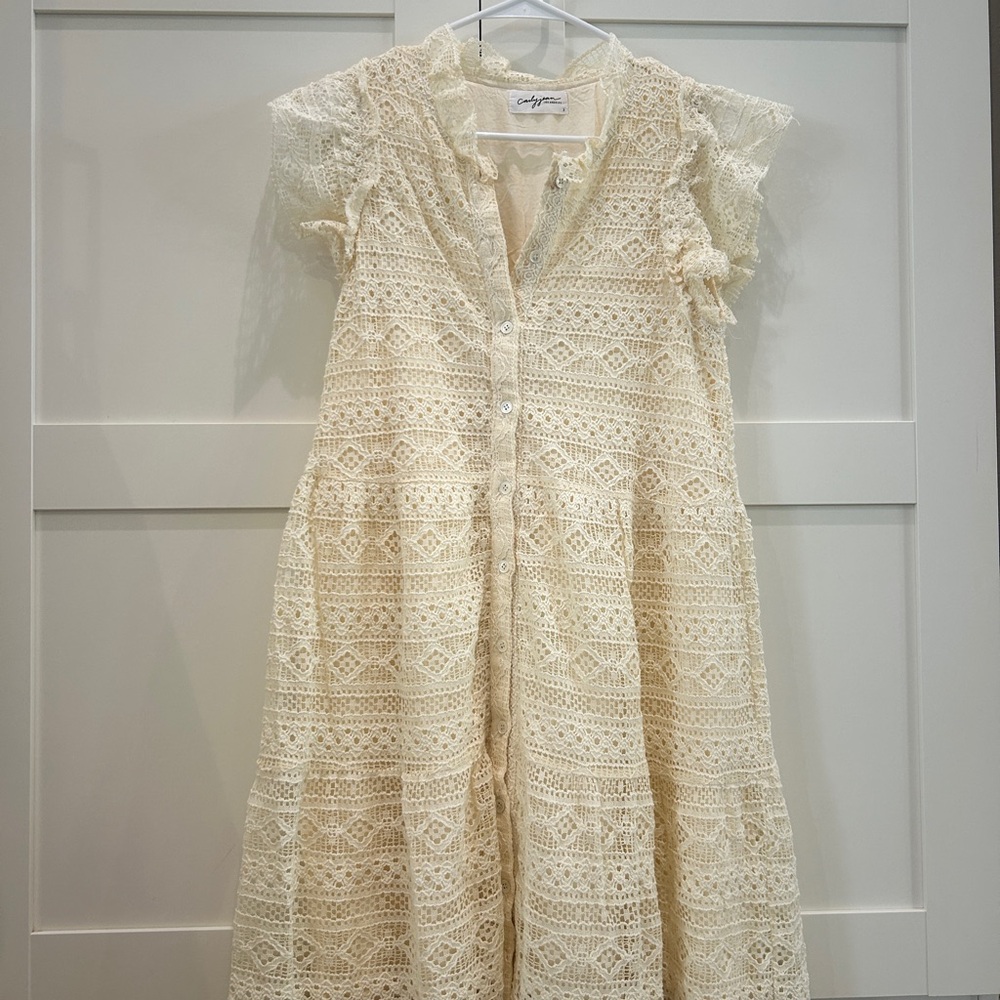 NWOT Carly Jean Los Angeles Cream Lace Formal Dress